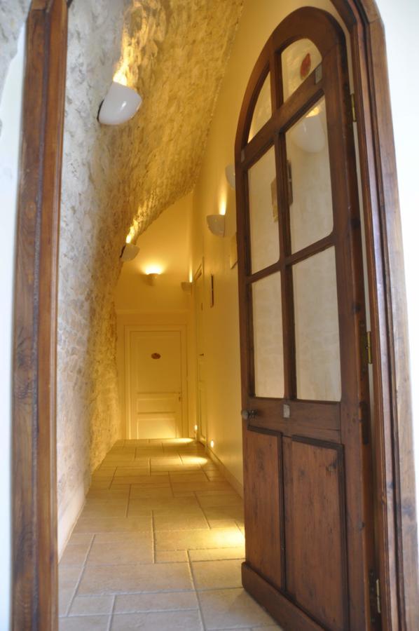 La Caussenarde Bed & Breakfast Severac-d'Aveyron Bagian luar foto